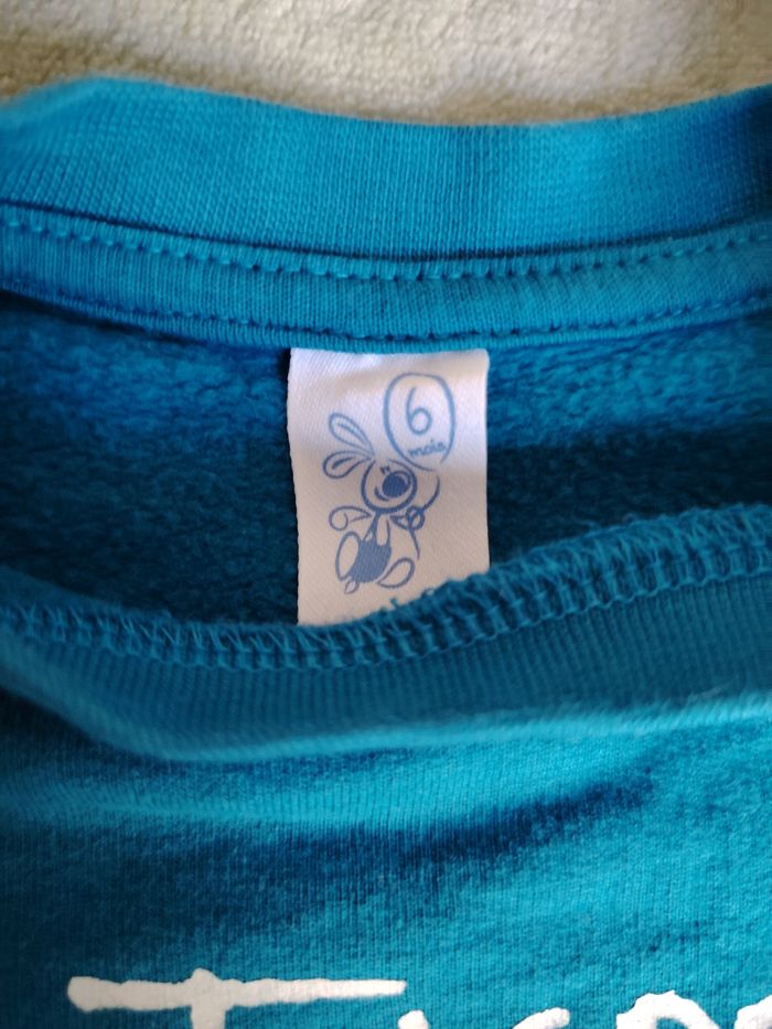 Sweat bleu turquoise 6 mois - photo numéro 2