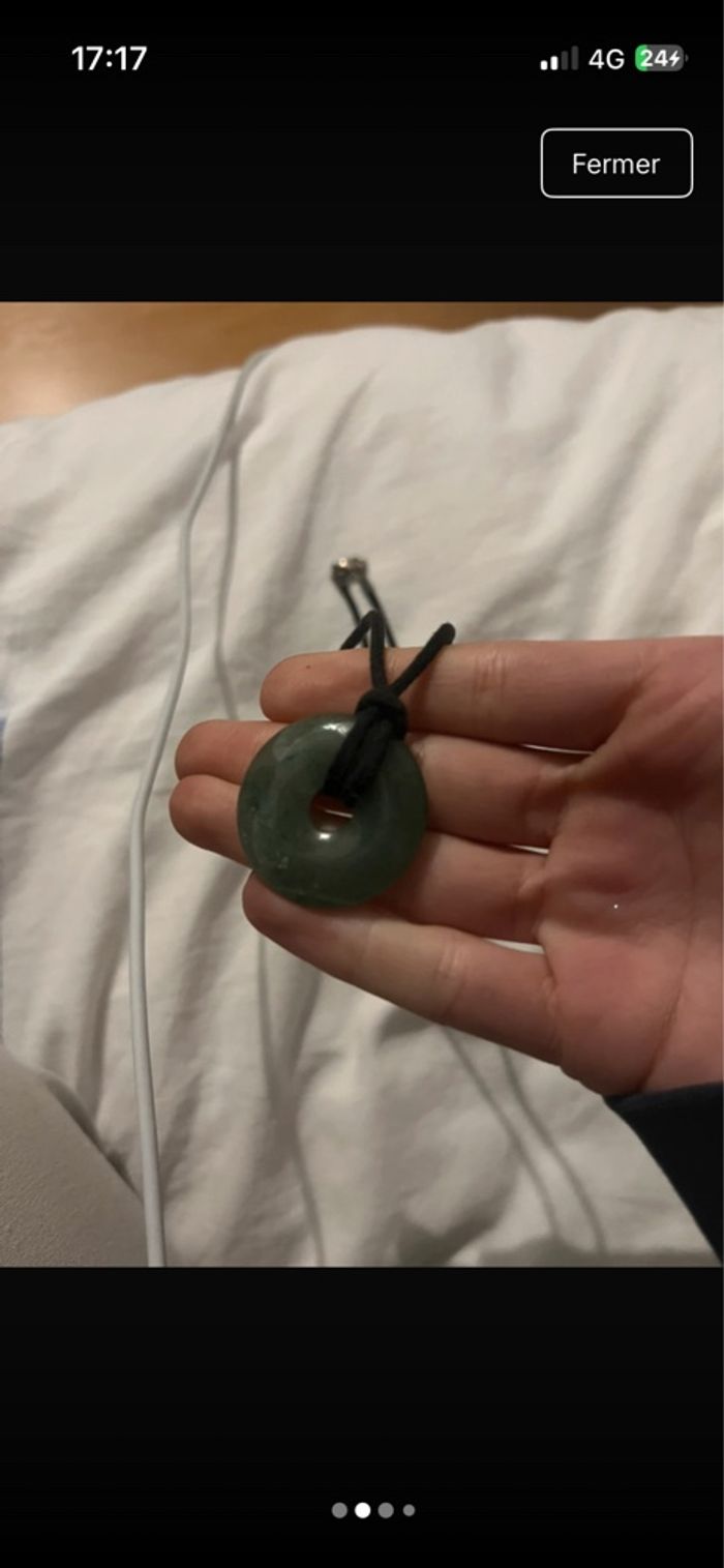 Collier pierre verte