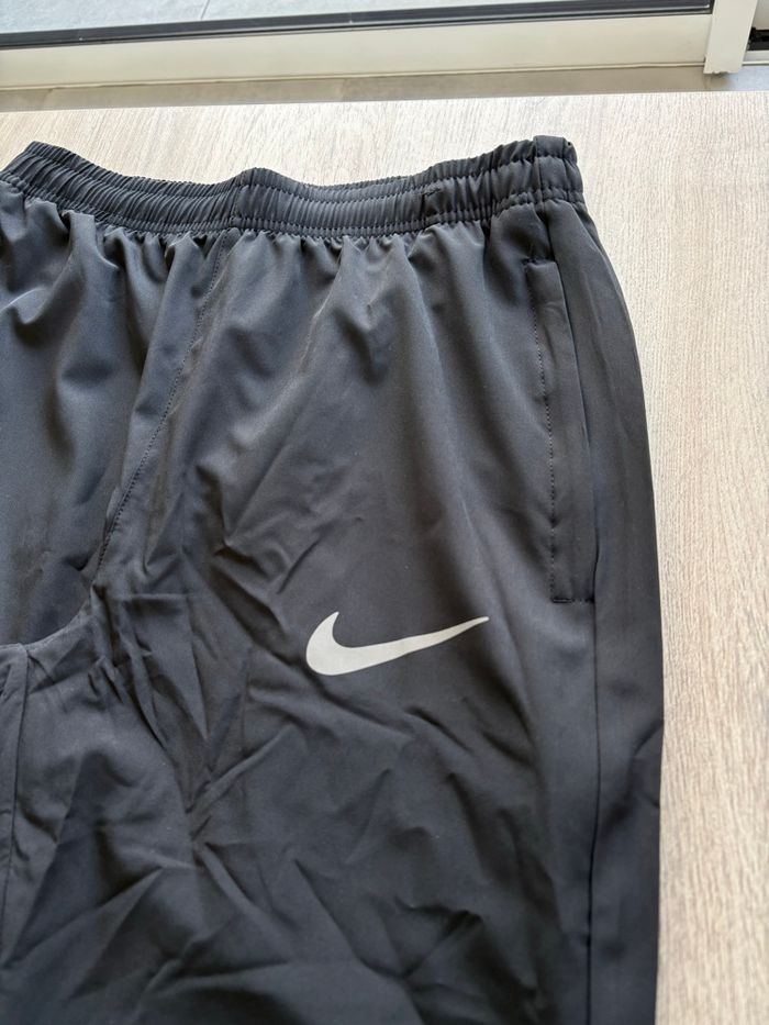 Jogging running Nike - photo numéro 3