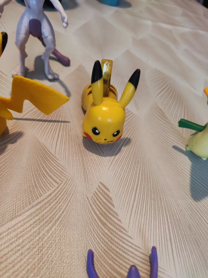 Lot figurines pokémon - photo numéro 7