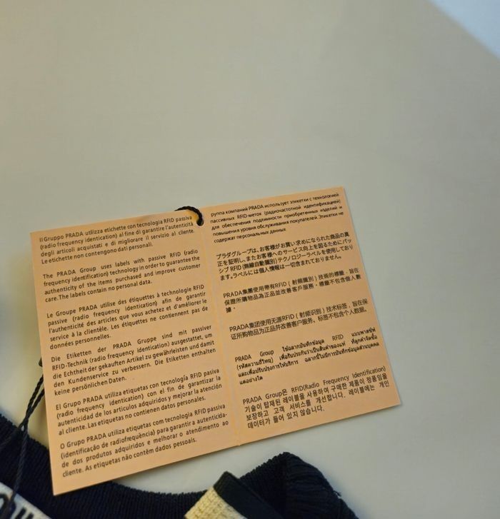 Débardeur Miu Miu noir - photo numéro 8