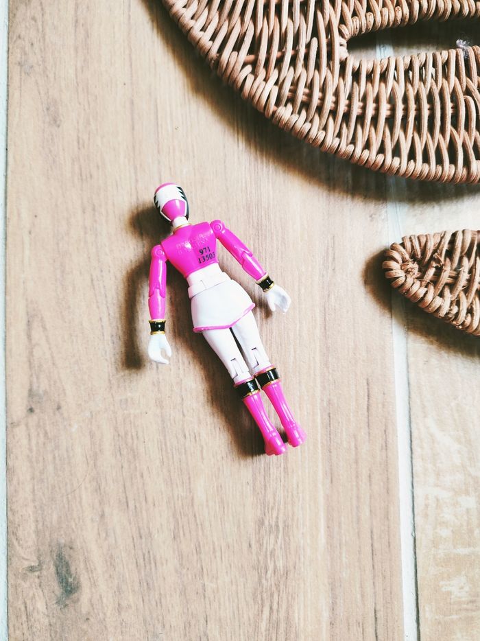 🙅 Power rangers megaforce figurine ranger rose marque Bandai - photo numéro 2