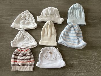 Lot bonnet naissance