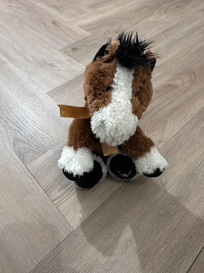 Peluche cheval