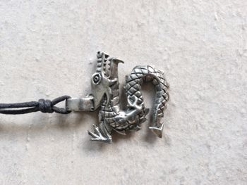 Collier dragon