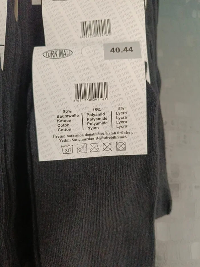 12 paires chaussettes noires 40/44 - photo numéro 3