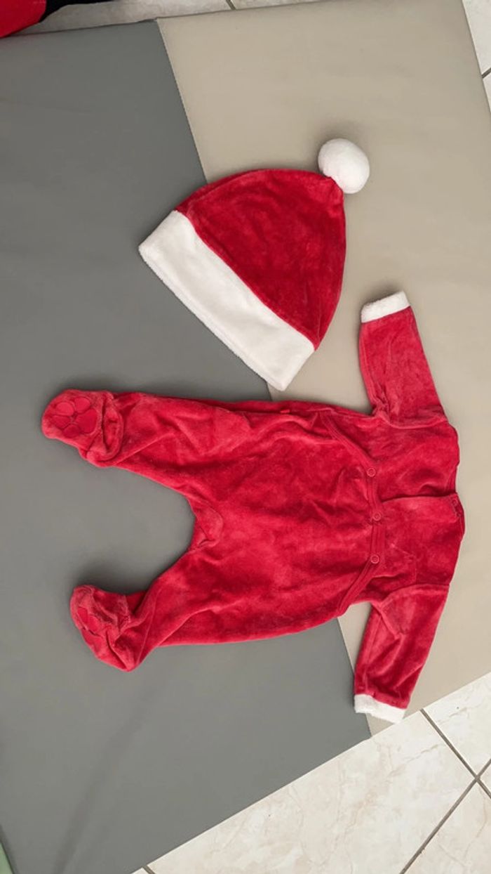 Ensemble mixte Noël 1 mois Winnie l’ourson - photo numéro 5