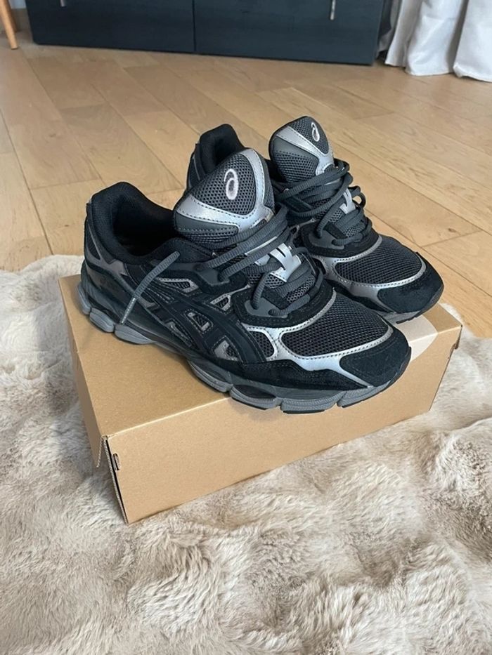 Asics GEL NYC Taille 40.5