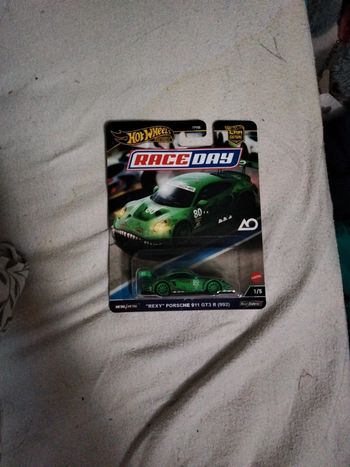 HotWheels rexy "porsche 911 gt3 R"