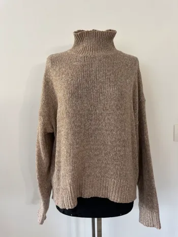 Pull marron beige