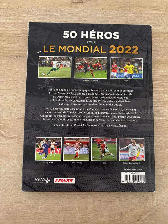 Livre 50 héros pour le mondial 2022 - photo numéro 2