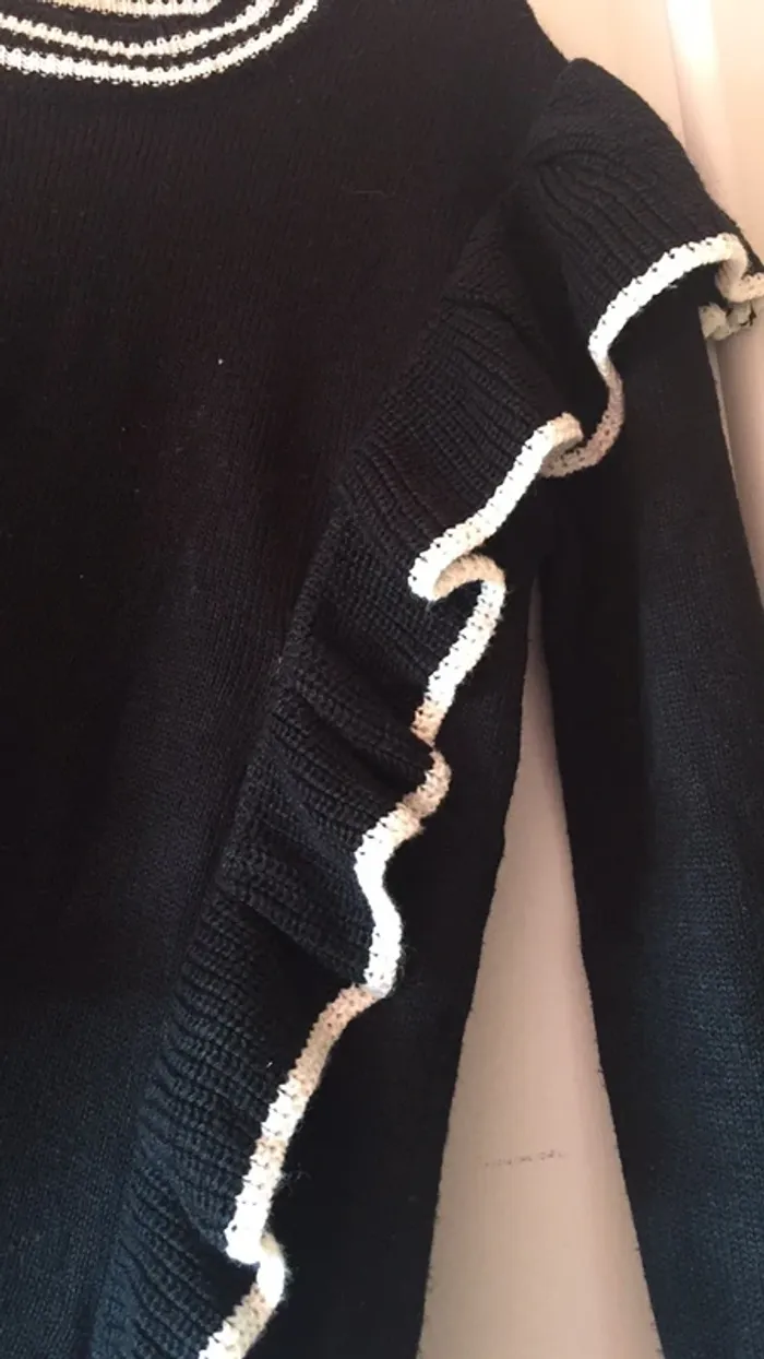 Pull jennyfer noir - photo numéro 2
