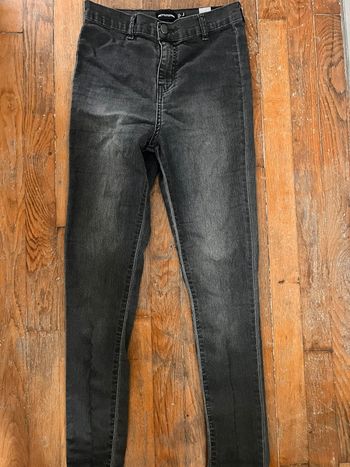 Jean gris prettylittlething taille 36