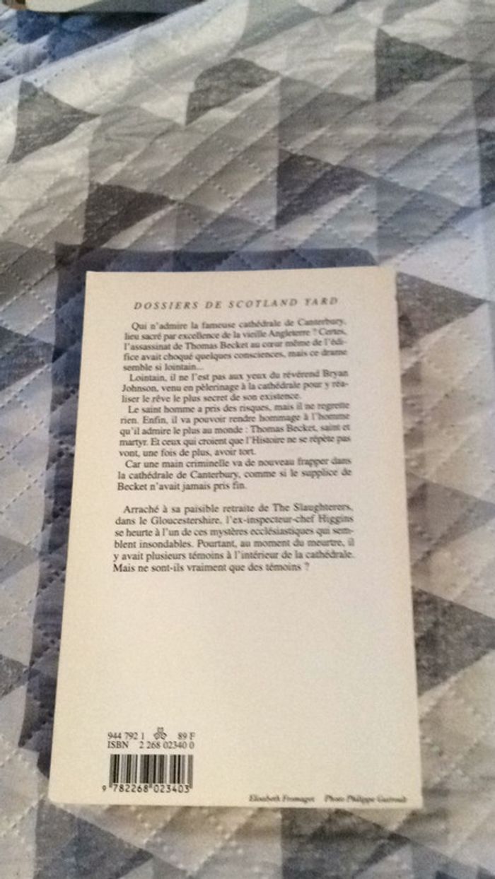 #meurtres à Canterbury les dossiers de Scotland Yard par J.B. Livingstone - photo numéro 4