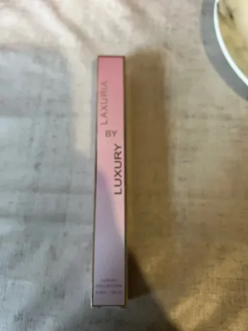 Parfum femme Laxuria by Luxury
