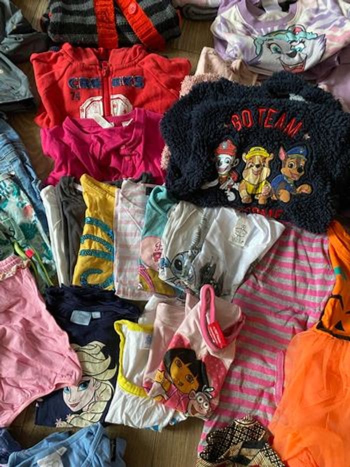 Lot 70 vêtements fille T3 ans - photo numéro 7