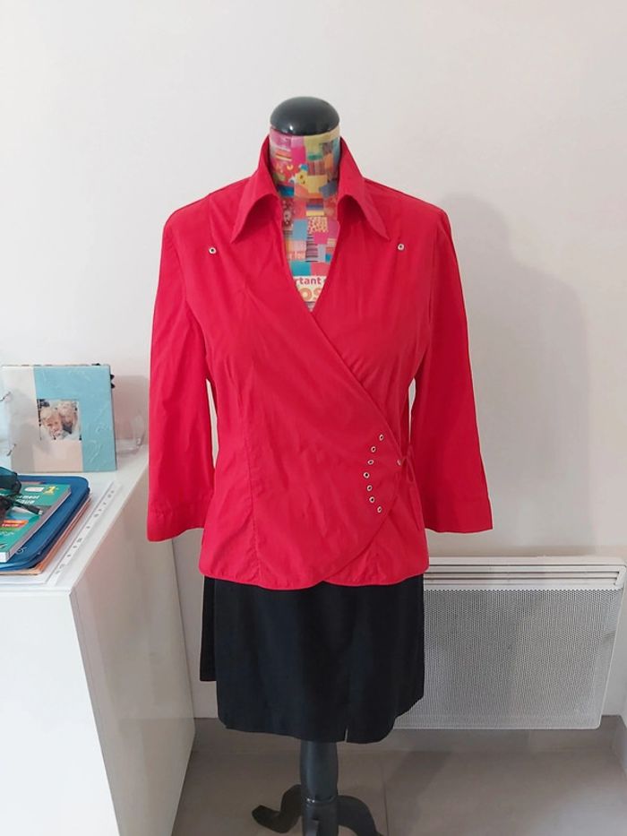 Chemise à encolure croisée