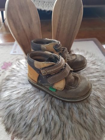 Bottines kickers garçon p.25