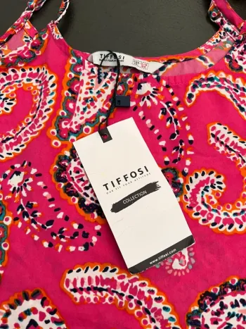 Croc top