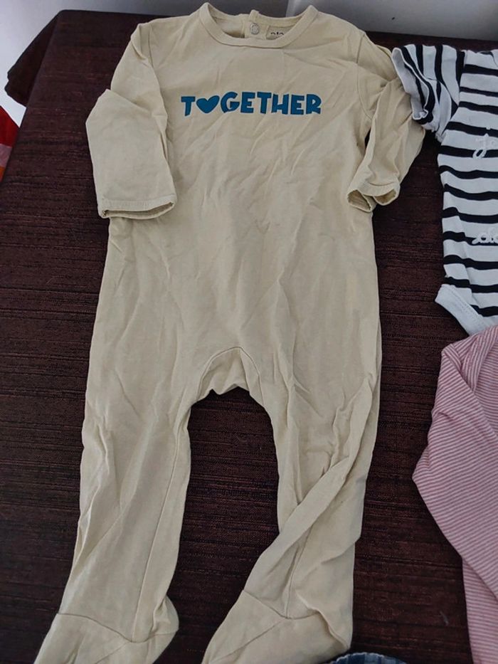 Lot 6 mois été - photo numéro 5