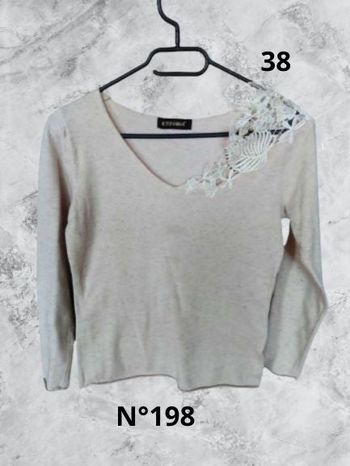 N°198 Pull fin beige T38. Enzoria.
