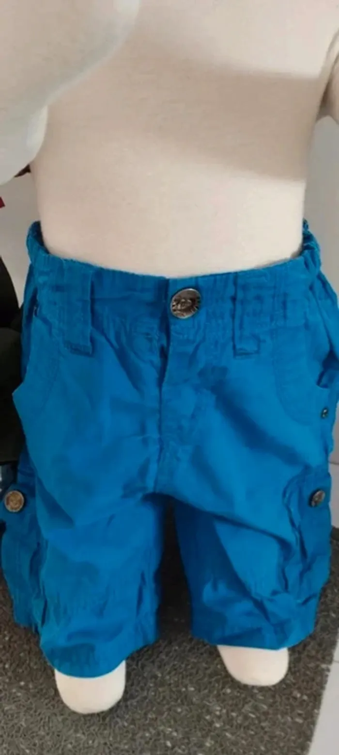 T-shirt Tigrou  et Short Cargo Bleu  - Taille 18 mois - photo numéro 9