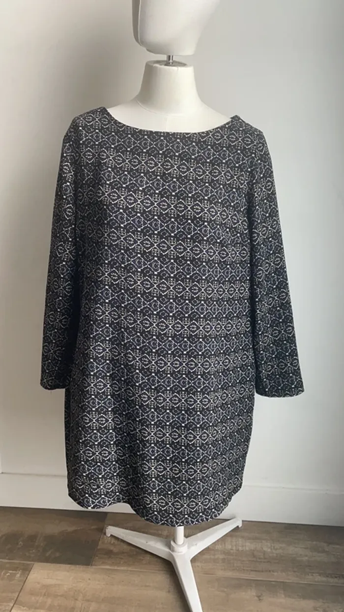 Robe chic