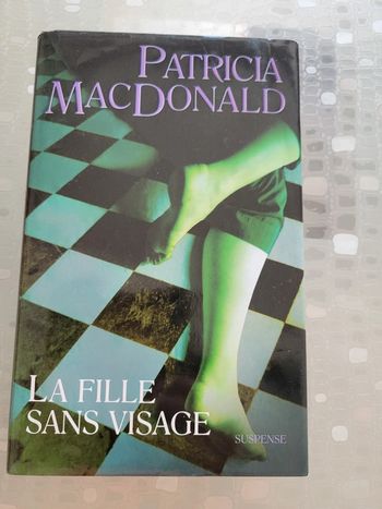 La fille sans visage