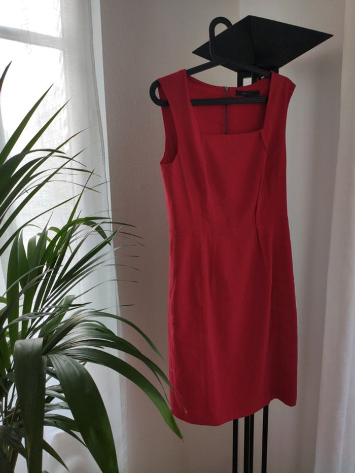 Robe Rouge BCBG