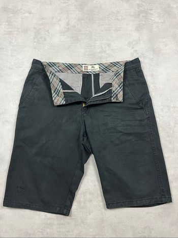 Short chino Burberry Brit noir taille 38