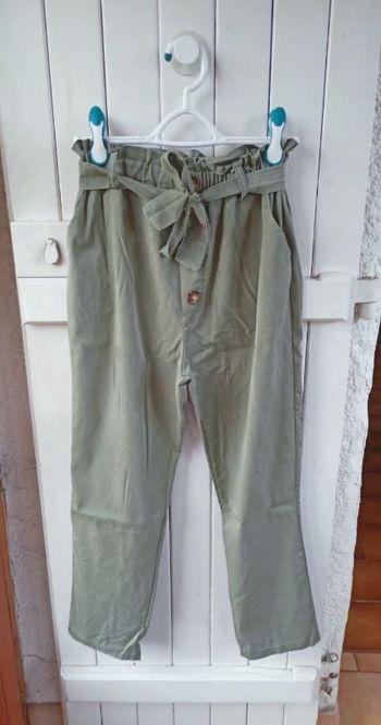 Pantalon léger kaki taille haute t.unique