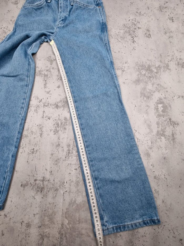 Jean Wrangler Homme bleu clair Taille 28x30 (mesures en photos) - photo numéro 5