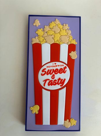 Palette Popcorn, 18 fards, Makeup Revolution.