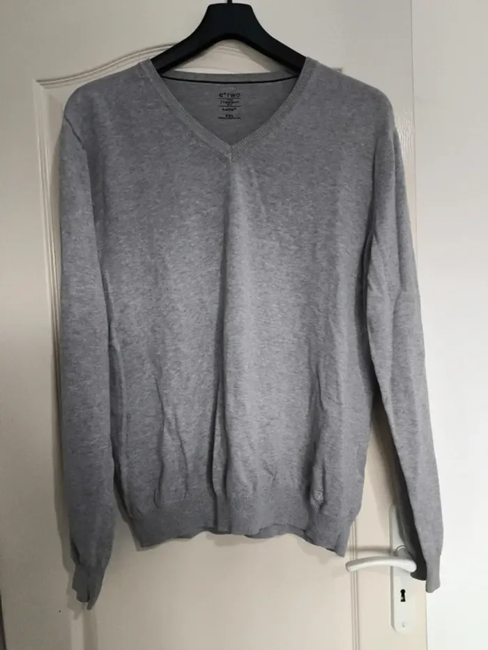 Pull col v taille XXL