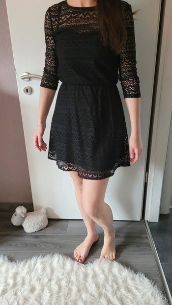 Robe noire dentelle Fb Sister taille s neuve