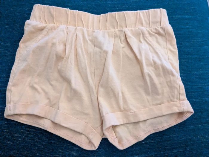 Lot shorts été - photo numéro 3