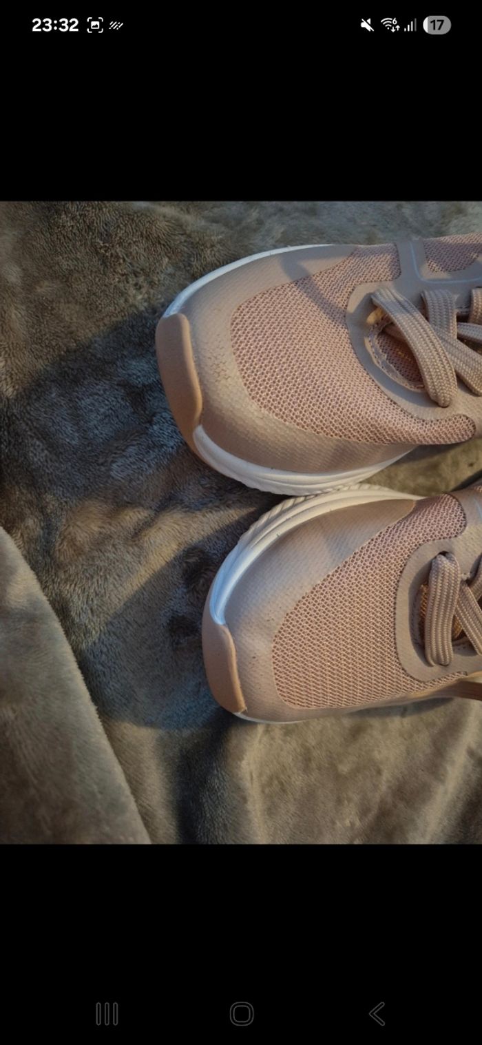 Basket fille - photo numéro 2