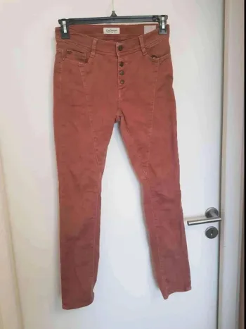 Jean Lee  cooper  taille  36