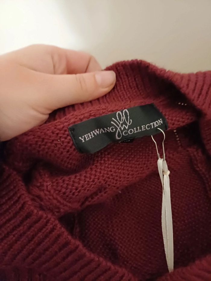 Pull Bordeaux chaud neuve Yehwang taille S/M 36/38 - photo numéro 10