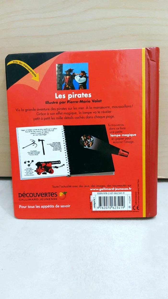 📚 Livre mes premières découvertes : j'observe les pirates - photo numéro 4