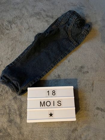 Jean sans bouton 18M