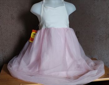 Robe rose et blanc enfant 7-8 ans-140 cm