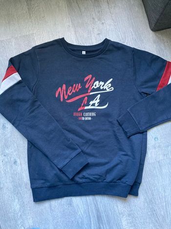 Sweat-shirt NPO 14 ans