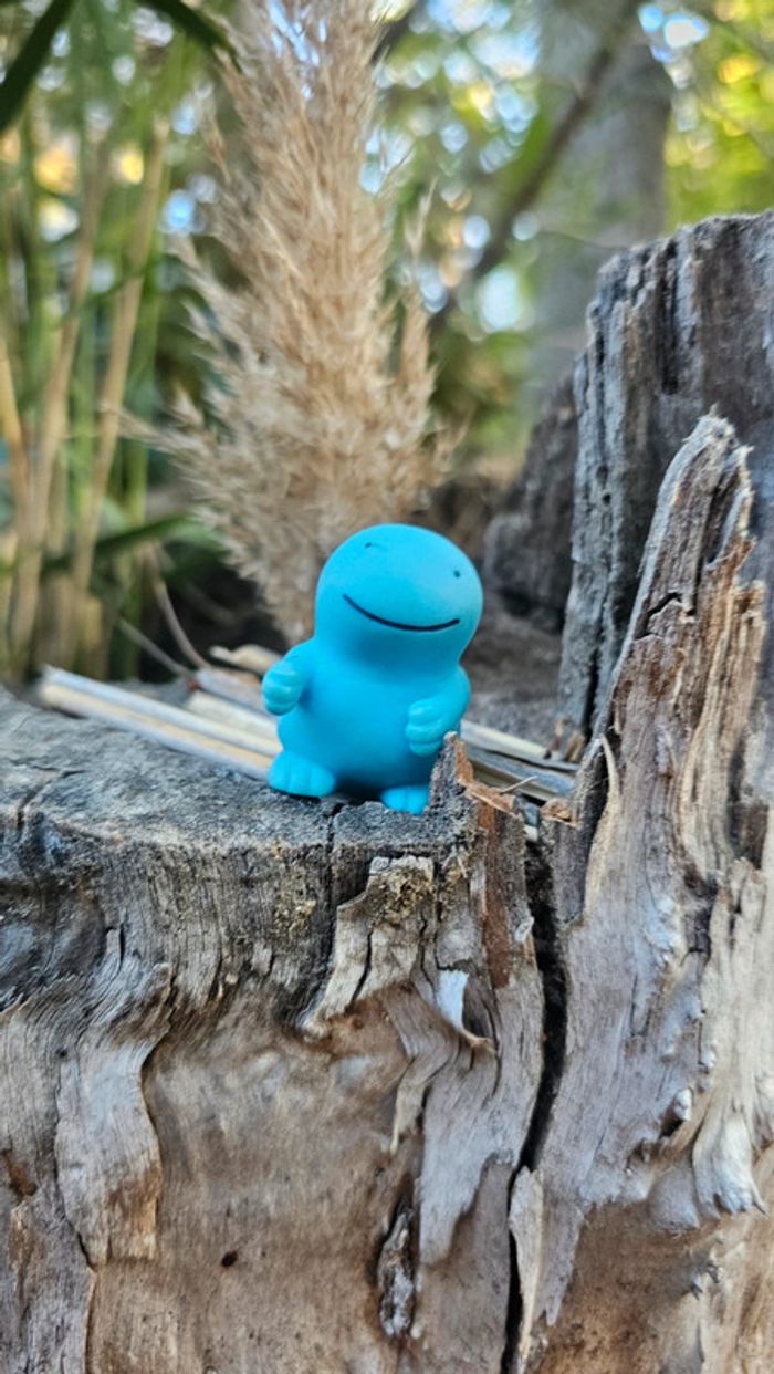 Super figurine Pokemon Nintendo bondai Maraiste