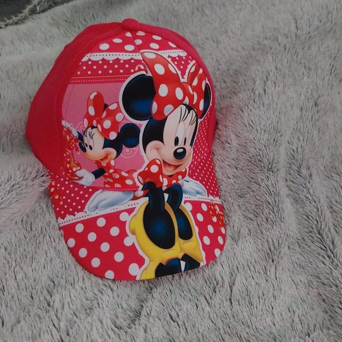 Casquette minnie neuve - photo numéro 2