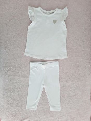 Ensemble TAO 6 mois blanc : Débardeur manches volantées avec coeur pailleté et legging