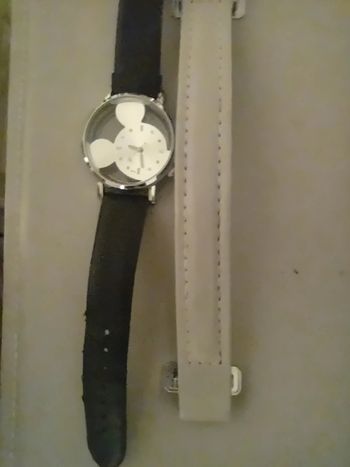 Montre tête de Mickey argenté