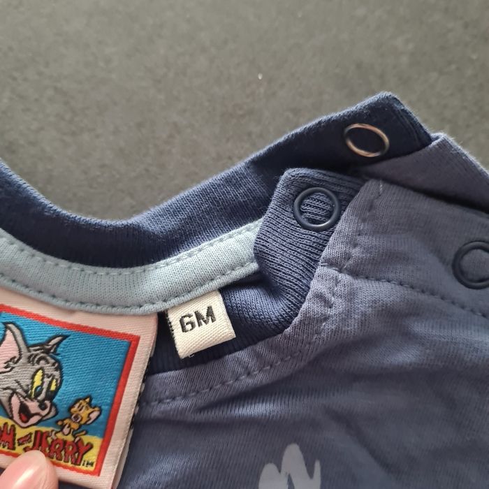 Tee shirt tom & Jerry 6 mois - photo numéro 3