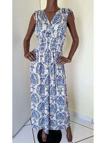 Robe taille unique (du 36 au 44) marque Elena Z