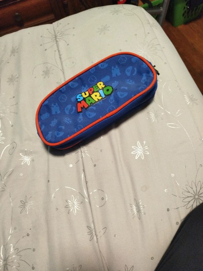 Trousse super Mario - photo numéro 3